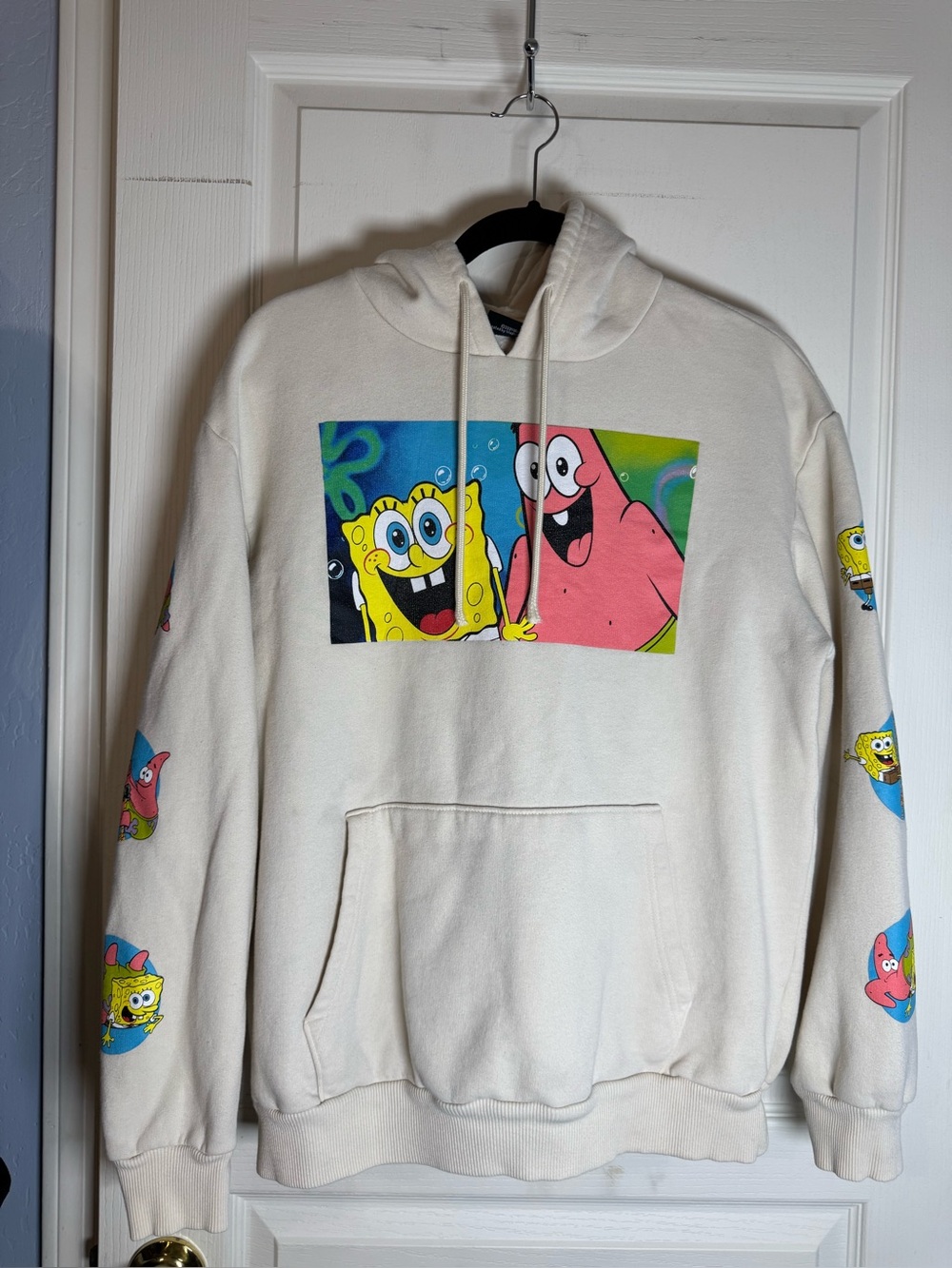 Nickelodeon Cream SpongeBob & Patrick Pullover Hoodie size L